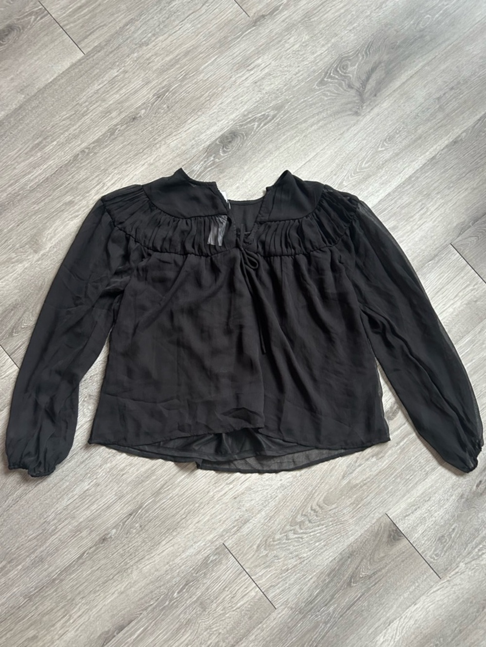 Old Navy Black Sheer Long Sleeve Blouse Small NWT
